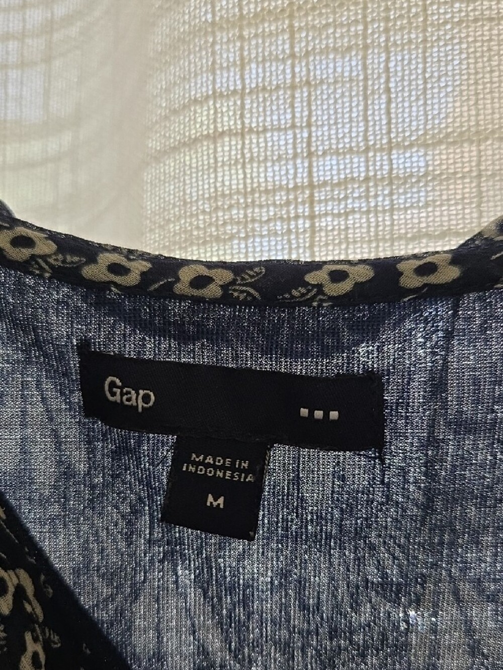 GAP Navy/Cream Floral Sleeveless Maxi Dress - Picture 2 of 6